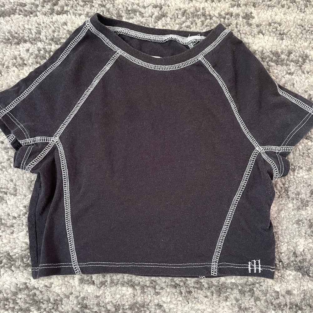 UO black/white cropped tank